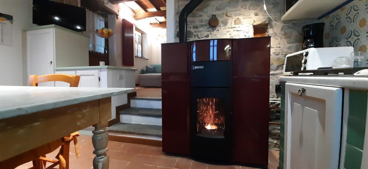 Deliziosa Casetta Sull'Appennino Toscano Montefegatesi Εξωτερικό φωτογραφία