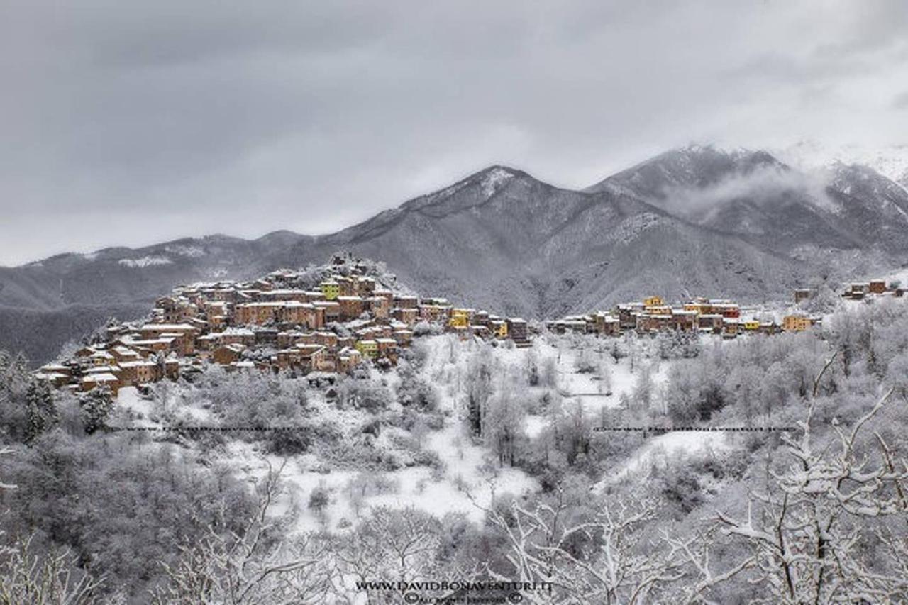 Deliziosa Casetta Sull'Appennino Toscano Montefegatesi Εξωτερικό φωτογραφία